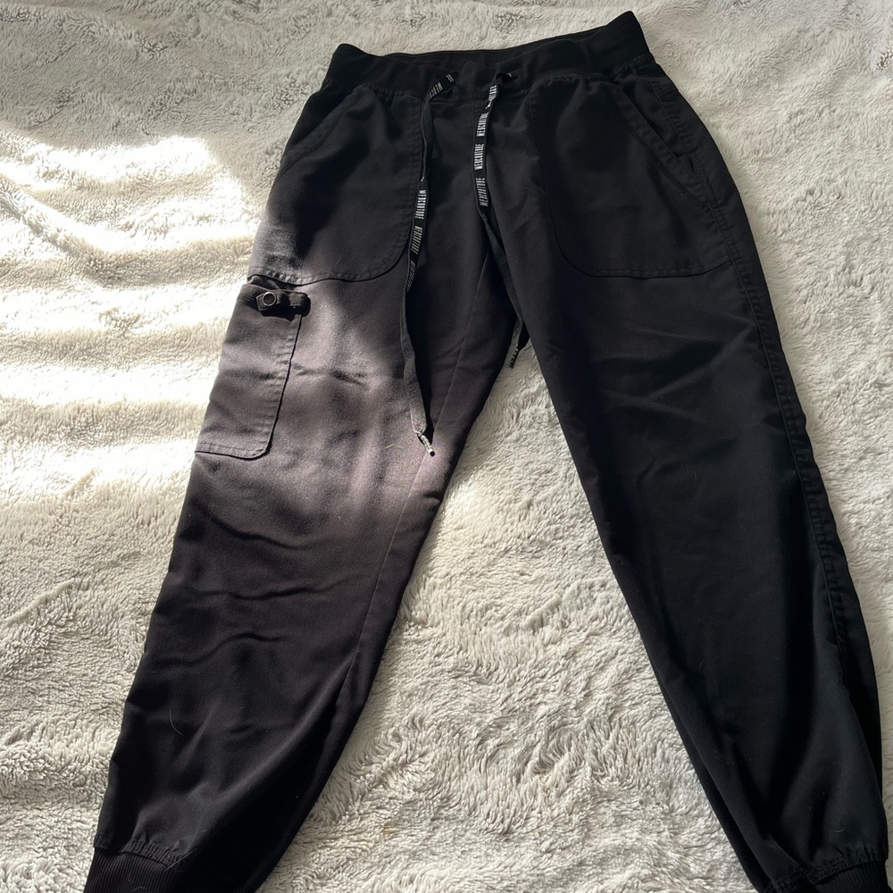 Med Couture Touch Scrub Joggers XS Petite